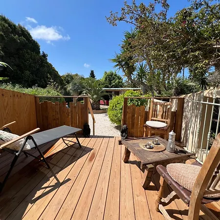 Affittacamere Avec Piscine Quatre Murs Et Un Toit *